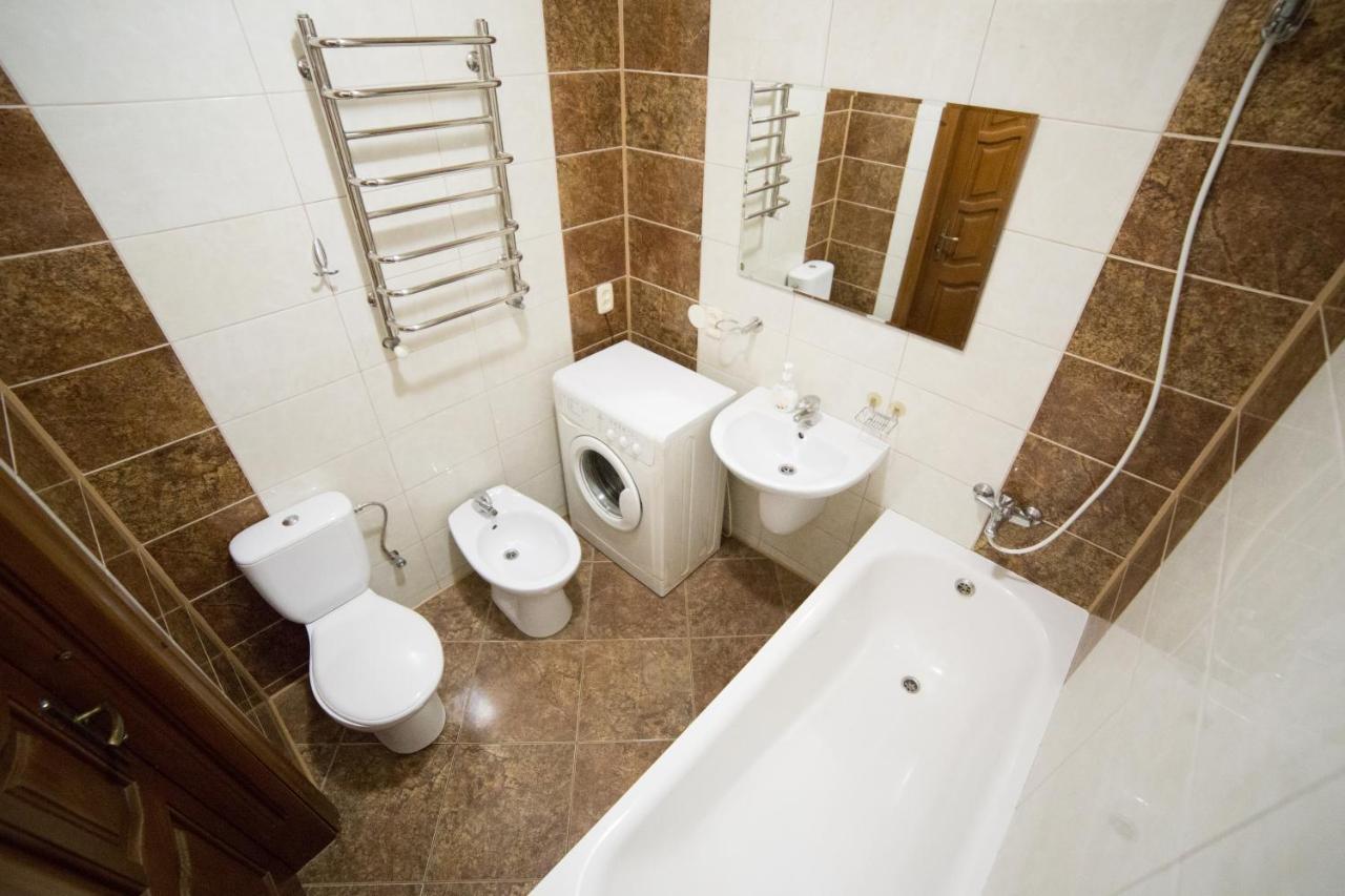 Apartment On Virmenska 3, With 2 Separate Bedrooms Львов Экстерьер фото