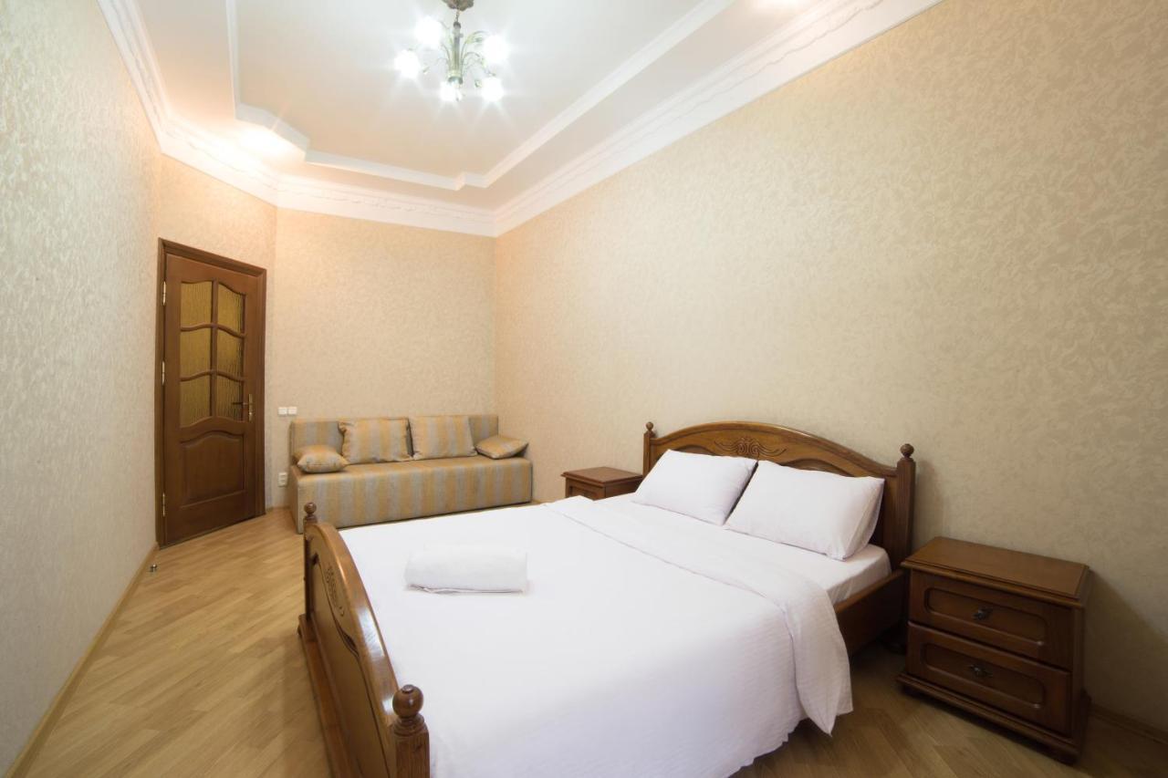 Apartment On Virmenska 3, With 2 Separate Bedrooms Львов Экстерьер фото